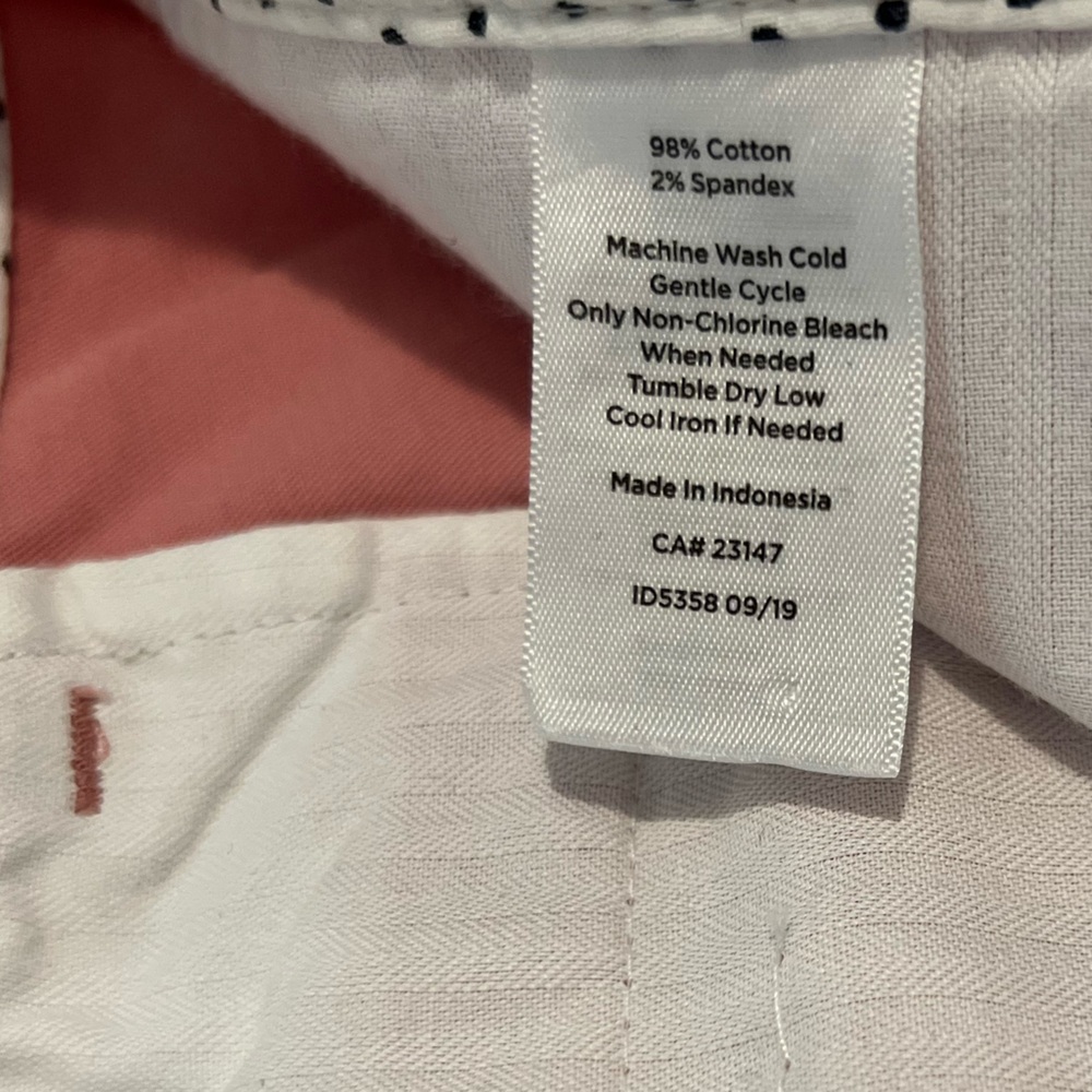 Talbots Perfect Crop with Button Detail at the hem, 14P - Picture 6 of 6